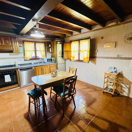 فيلا San Juan de Parresفي Casa El Rubio Sobrepiedra المظهر الخارجي الصورة