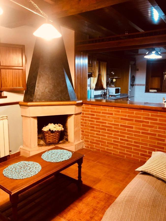 فيلا San Juan de Parresفي Casa El Rubio Sobrepiedra المظهر الخارجي الصورة